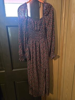 Code + Moda Black Midi/Maxi Dress with Red Floral Print